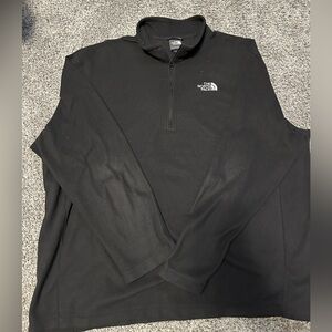 Black north face quarter zip
